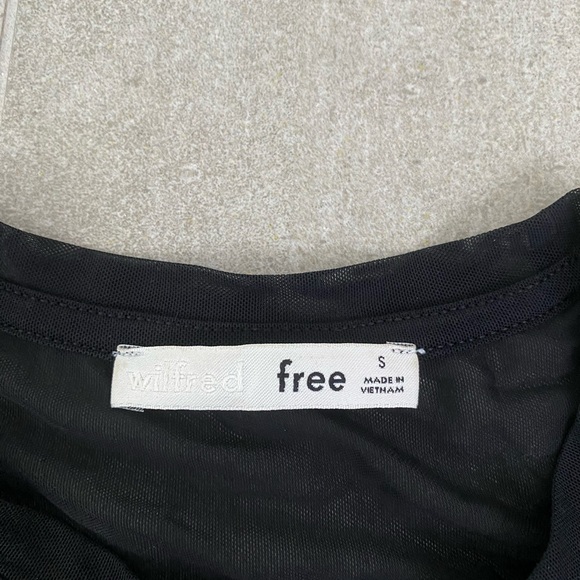 Mesh long sleeve top - Picture 3 of 3